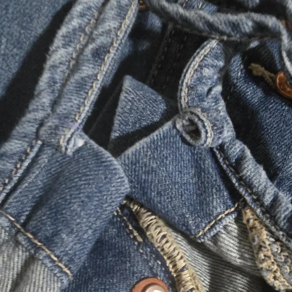 Pilcro Anthropologie Everyday Soft Denim Short Jumpsuit Size 32 - Picture 11 of 15